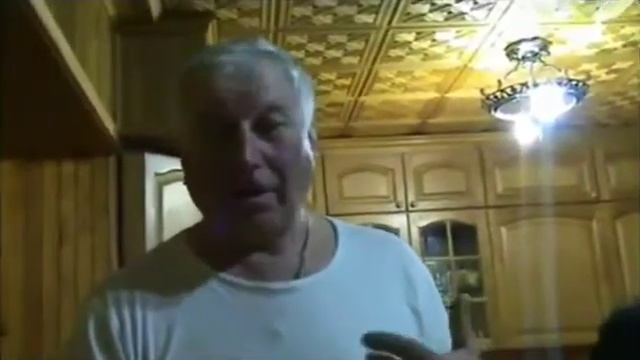 Майкоп У Виктора 21 смотреть онлайн