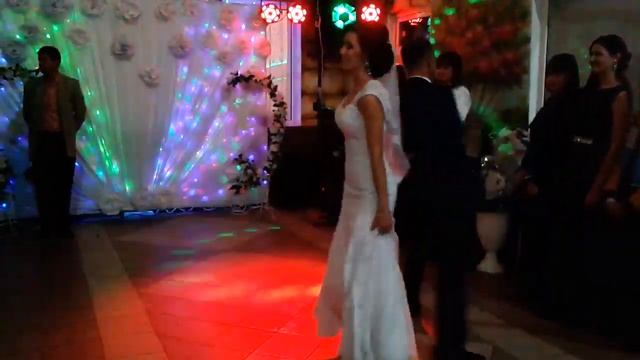 свадебный танец смотреть онлайн