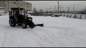 ТРАКТОР XINGTAI / СИНТАЙ XT-504С С КАБИНОЙ