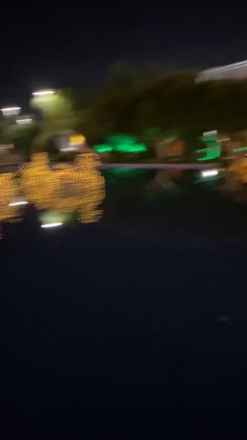 Турция Мерсин. ночной ресторан смотреть онлайн