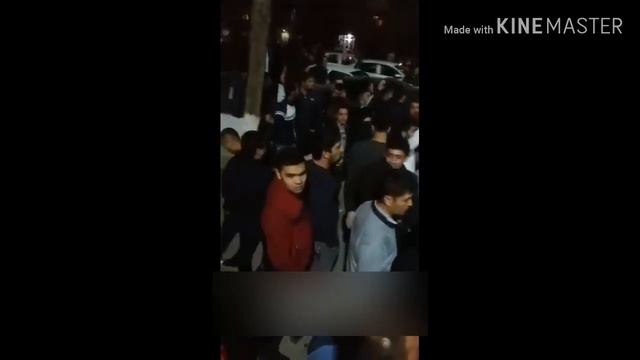 Янгиюл ГАИ ходими шопирларни хақоратлагани учун хамма Янгиюл шопирлари ГАИ бошқармасига бост