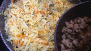 Солянка. Солянка рецепт. Солянка из капусты. Солянка рецепт классический. Солянка рецепт с капустой