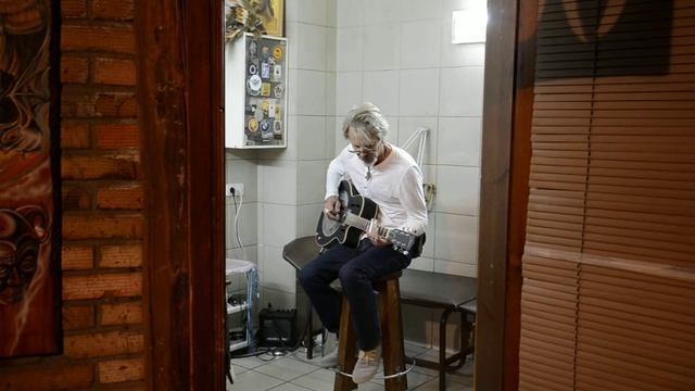 блюз внезапно днем смотреть онлайн