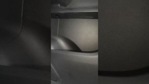 Как снять обивку задней двери Mercedes GLB.