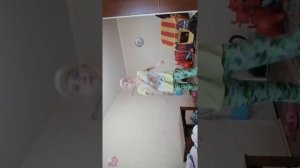 Танец под песню Артур Пирожков зацепила