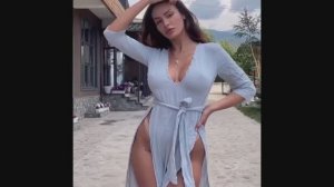 НЕРЕАЛЬНАЯ КРАСОТКА