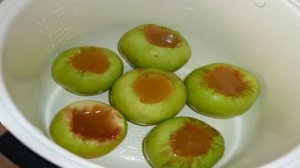 Яблоки, запеченные в мультиварке