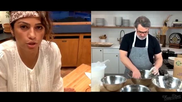 Make Sourdough with Camila Alves McConaughey & Head Doughpuncher David Norman (Part 1) смотреть онлайн
