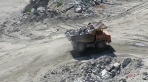 Тот самый БЕЛАЗ-7540, маленький но сильный