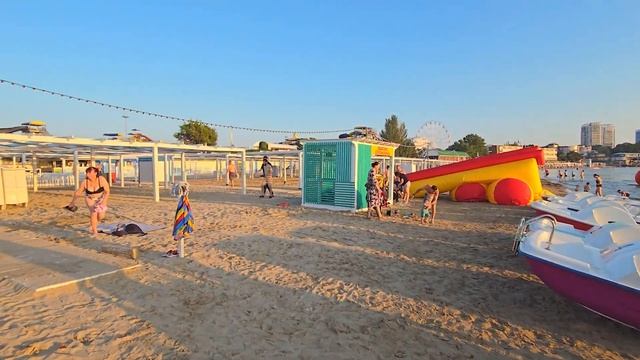 #АНАПА - ПЛЯЖИ ПЕРЕПОЛНЕНЫ. УЖАСНЫЕ ЦЕНЫ. АРЕСТОВАЛИ ОТДЫХАЮЩИХ. СЕЗОН 2024 - ЛЕТО. смотреть онлайн