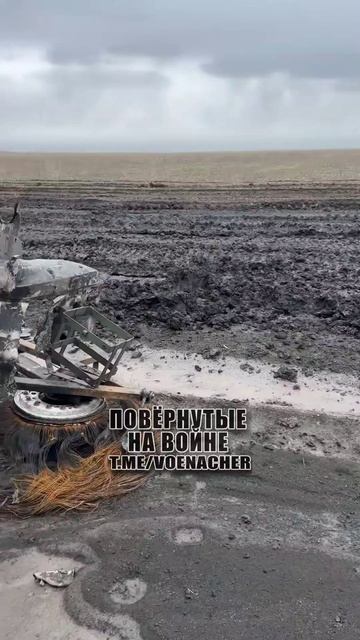 Кадры со стороны противника
Уничтоженный бронеавтомобиль Iveco 65E19WM LMV ВСУ на Покровском направл