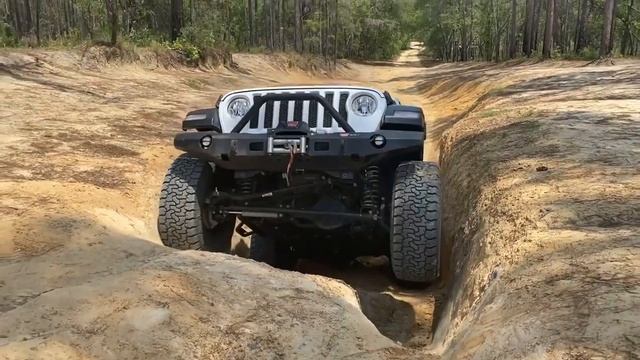 Broken axle shaft. Citrus Wildlife management. Florida смотреть онлайн