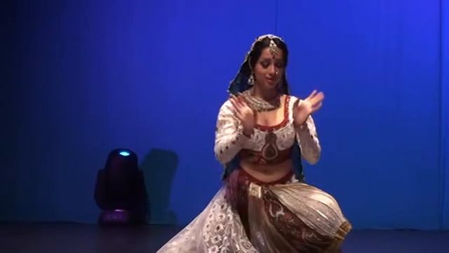 Aaoge Jab Tum O Saajana by Svetlana Tulasi (на бис) смотреть онлайн