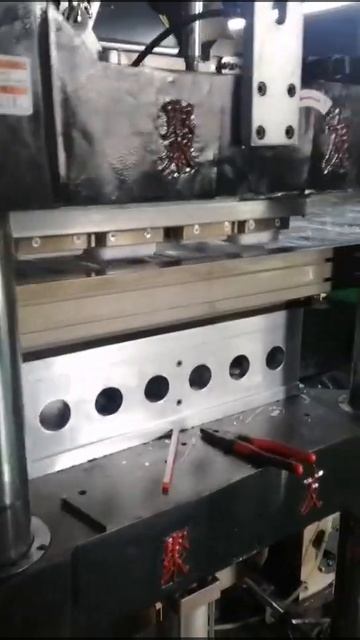 PP DINNER PLATE,MELAMINE SECTION PLATE SINGLE WALL WATER Compostable Container#formingmachine #fyp смотреть онлайн