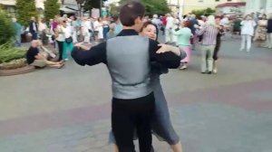 Уже совсем скоро: лето и танцы на улице