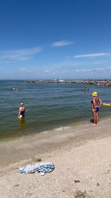 ЕЙСК. ПЛЯЖ ПЯТАЧОК #2024 #лето #travel #отпуск #море #beach #ейск #азовскоеморе #отпуск2024 #пляж смотреть онлайн