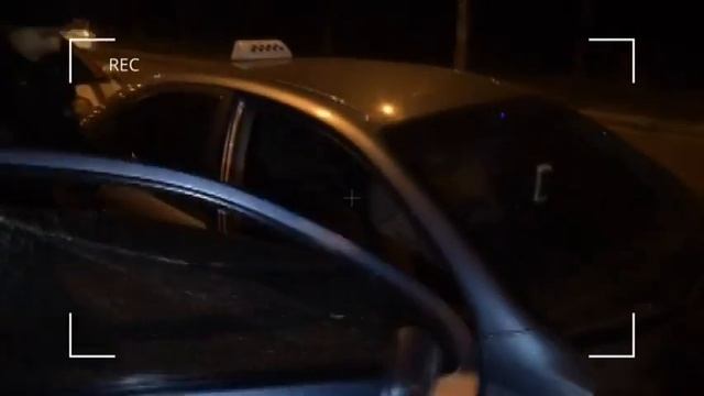 У столичному пологовому будинку влаштували дебош смотреть онлайн