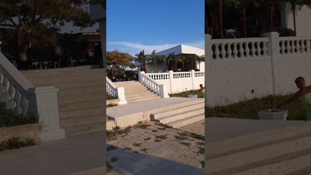 Пляж учкуевка, набережная, кафе смотреть онлайн