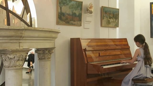 Музыкальный ящик от юной пианистки М Байтуллиной, преподаватель Е Бидерман смотреть онлайн