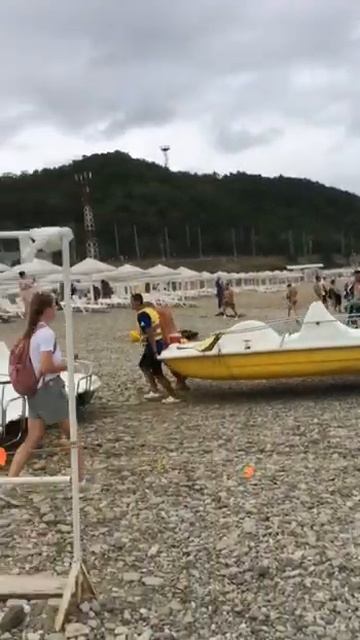 Ветер резко поднялся смотреть онлайн