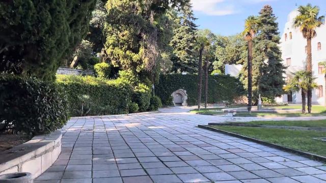 Как же красиво 😻 территория санатория Дюльбер смотреть онлайн