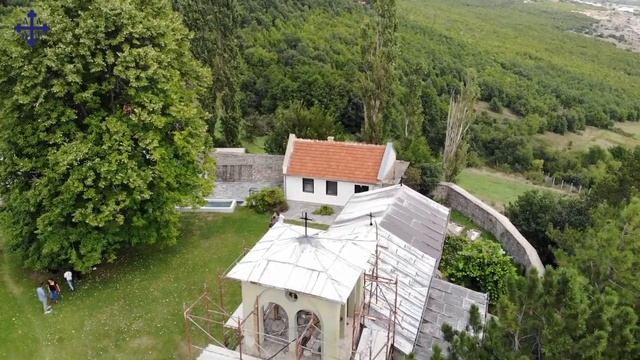 Манастири и цркве са Косова и Метохије. смотреть онлайн