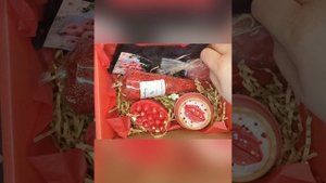 Бомбочка в красном!