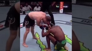 Пётр Ян -Стерлинг тот самый удар коленом из за которого Ян проиграл