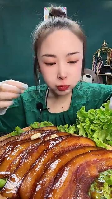 Мукбанг моя САМООЦЕНКА! 😇 ЛЮБЛЮ себя 😍 плюю на всех! 😝 Завтрак бутерброды 🥪🍈 дыня#102 смотреть онлайн