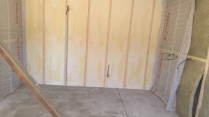 Дом с баней из двух морских контейнеров площадью 54 кв.м