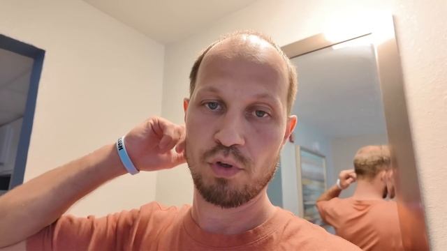 Уехали на океан / Хватит работать! смотреть онлайн