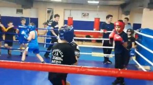 Школа олимпийского резерва по боксу. Клуб " Пламя ".Саратов.  Спарринги.🥊