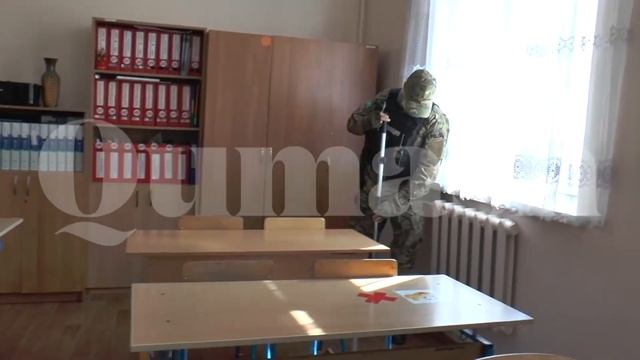 Мошенники заминировали 34 школы в Алматы. Вот как их искали смотреть онлайн