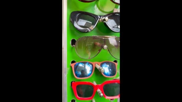 Часть 3. Арабский район. Шумные французы. Бывший вокзал поездов. смотреть онлайн