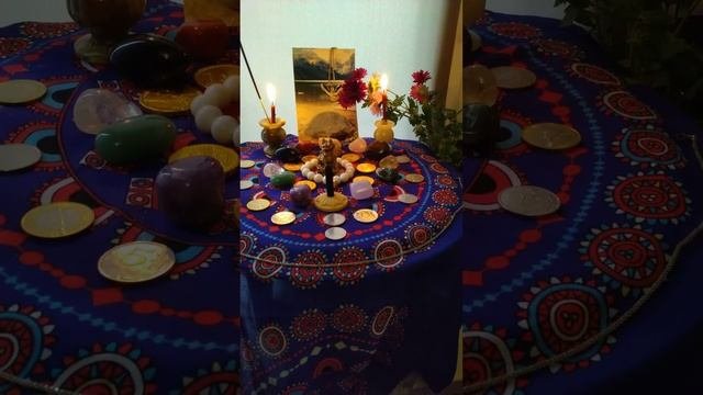 Каждодневная молитва Богам, текст Инги Хосроевой.