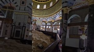 Одни из главных святынь ислама - Мечеть Аль-Акса и Купол Скалы
