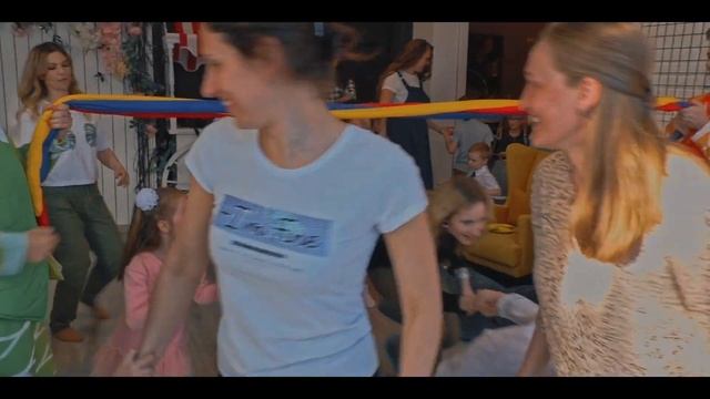 ЭВРИКА Группа "Гномики" выпускной в кафе смотреть онлайн