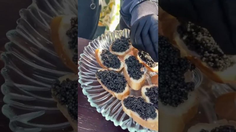 Немного черной икры из осетровой фермы Видео гида Натальи Тумилович из тура по Поволжью