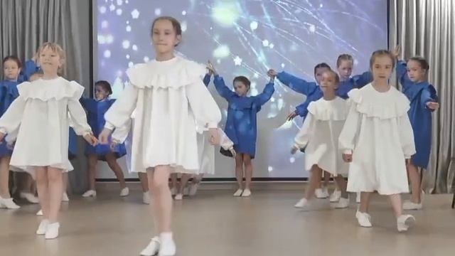 Шигырь бәйрәме узды