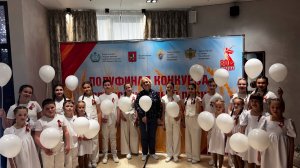 Группы "Смайлики", "Фантазёры" - Белые шарики