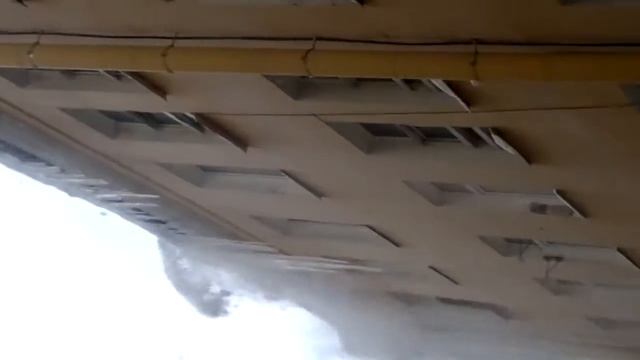 Уборка снега с крыши смотреть онлайн