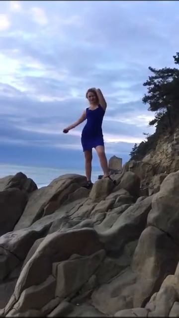 Дивноморское камни и Я смотреть онлайн