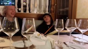 ХАЗЯЕВОВ НАРУГАЛИ В ДОРОГОМ РЕСТОРАНЕ | ХАЗЯЕВА УГАРАЮТ В РЕСТОРАНЕ