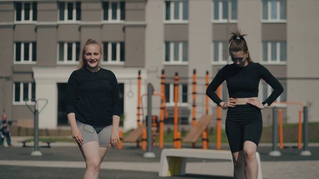 Тренировка для сжигания жира на встраиваемом батуте | Упражнения для похудения на свежем воздухе