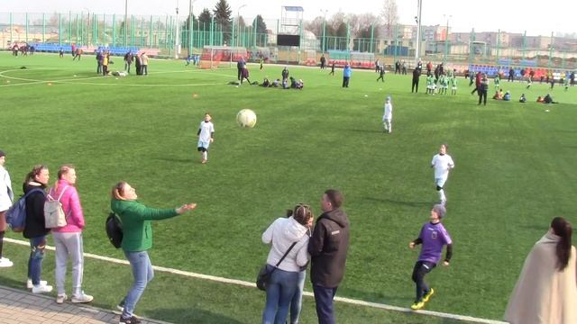 Смоленск 1 - Новополоцк "Нафтан" (1 тайм) смотреть онлайн