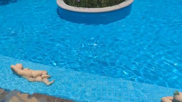 Бассейн в отеле Karona Resort & Spa. 16.08.2024 смотреть онлайн