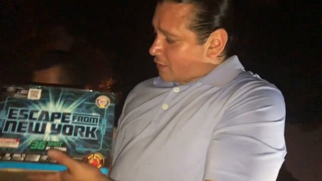 Fireworks Gorilla Box, Red Apple Reveal смотреть онлайн