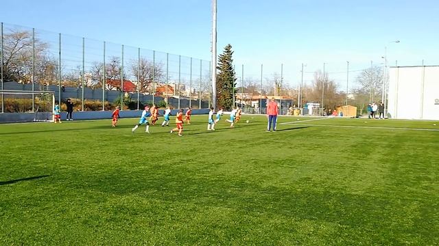 ДЮФК Севастополь 2 состав - Фаворит 2 тайм. смотреть онлайн