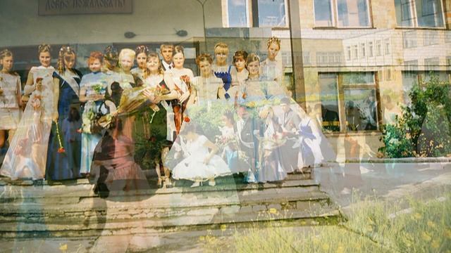 Ролик о школьных годах и встречах 11 Б класса СШ 2 Микашевичи смотреть онлайн