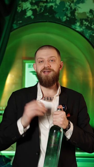 ЗЕЛЕНЫЙ МАРТИНИ! #кафе #спб #бар #бармен #коктейль #питер #санктпетербург смотреть онлайн